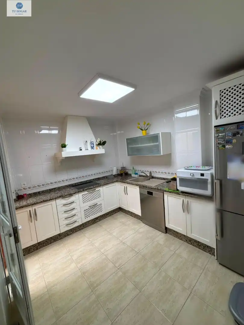 Kitchen of Detached homes for rent to own in Alcalá de Guadaira  with Air Conditioner, Heating and Terrace