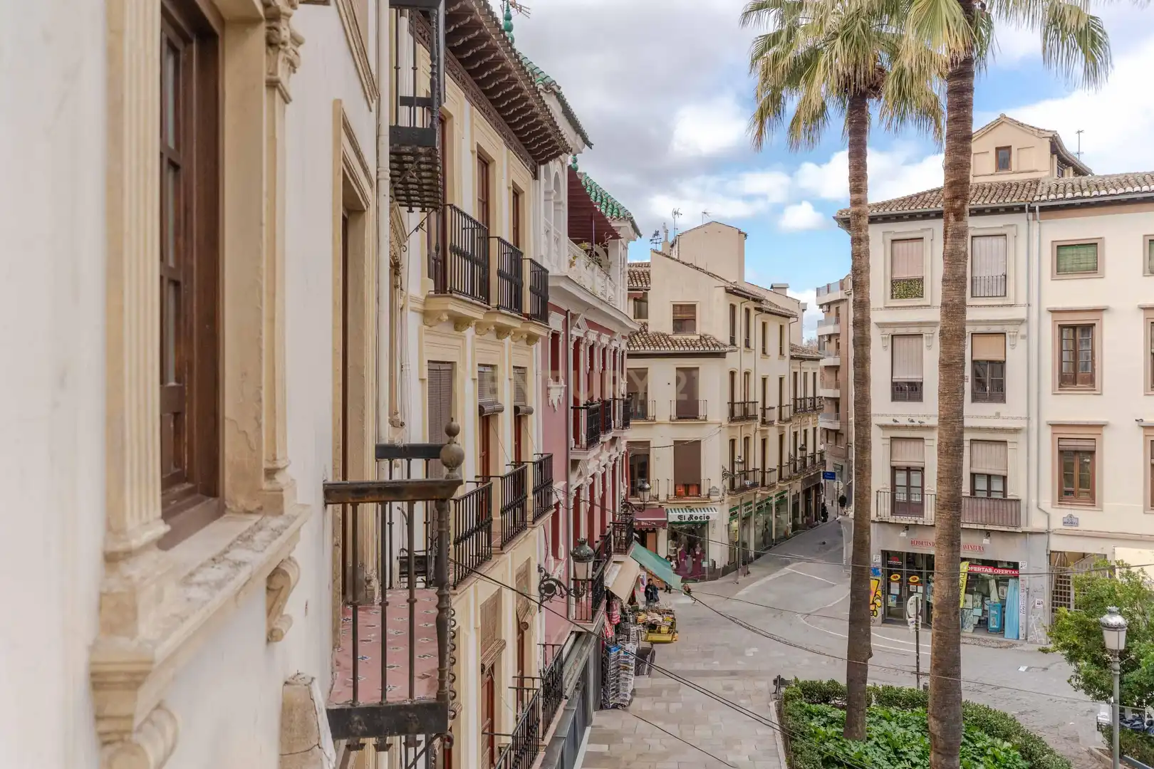 Exterior view of Apartments for sale in Granada  with Oven, Washing machine and Microwave
