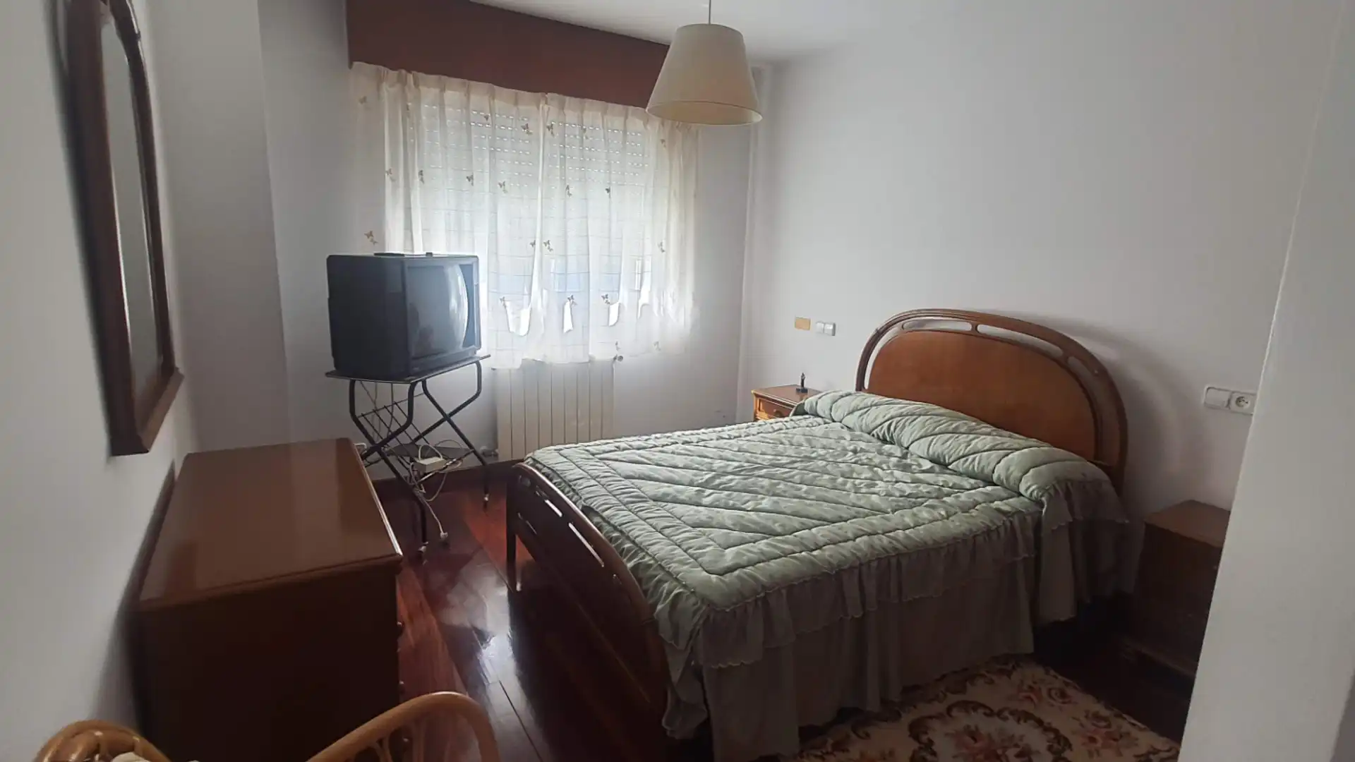 Dormitori de Pis en venda en Carballo amb Calefacció, Parquet i Traster