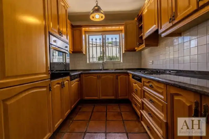 Kitchen of Houses for sale in L'Alfàs del Pi