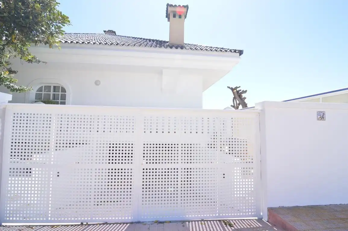 Villa avec piscine à vendre à Zona Carrefour - Urbanizaciones, imagen 13