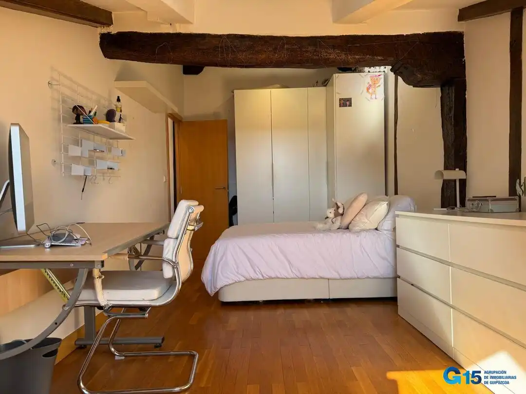 Habitación de Ático en venta en Donostia - San Sebastián  con Calefacción y Amueblado