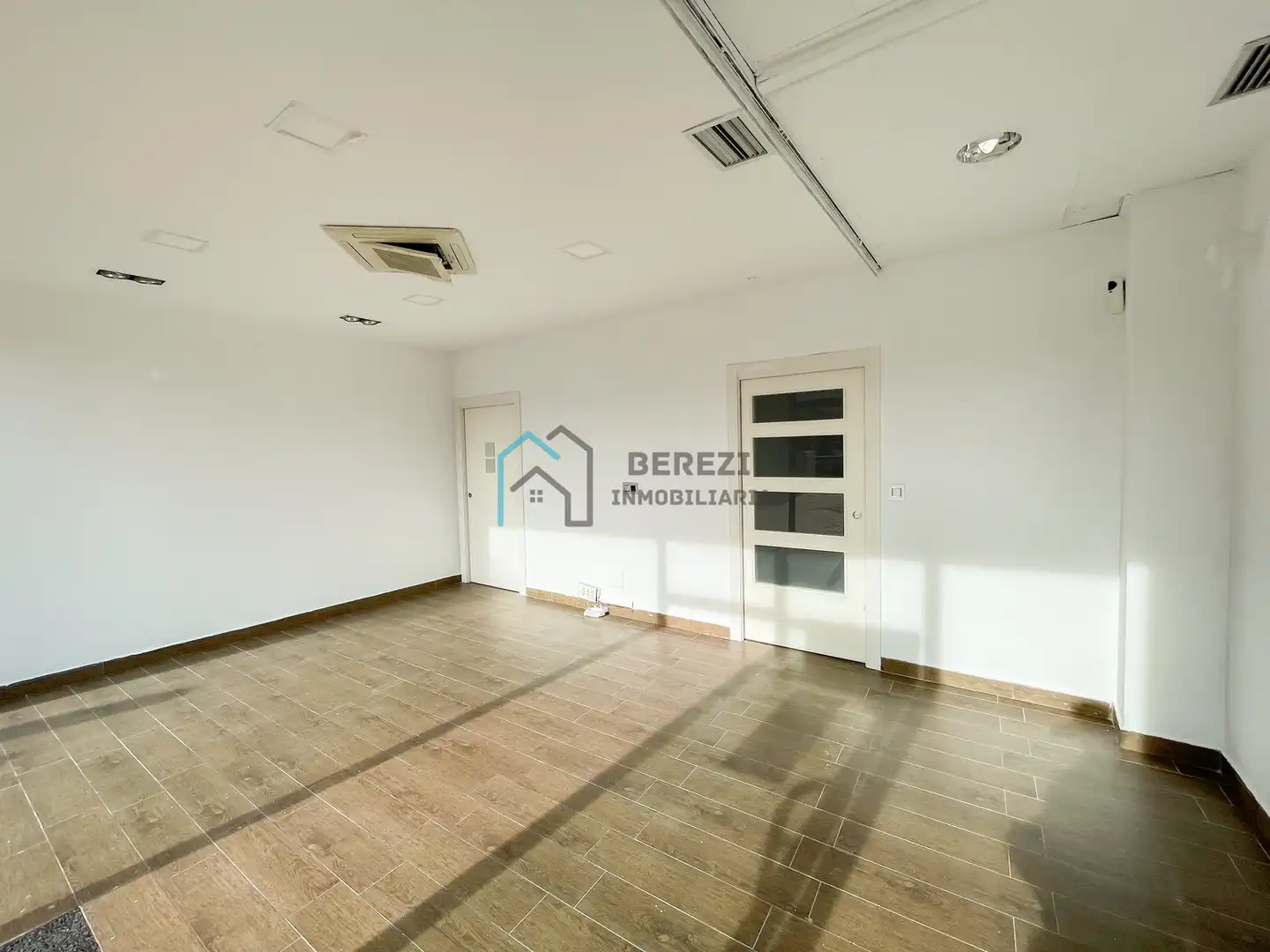 Local en venta en Bermeo con Aire acondicionado, Calefacción y Amueblado