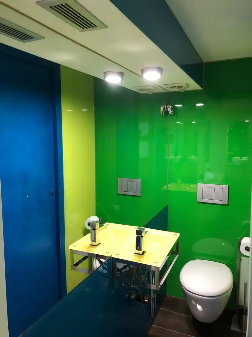 Baño de Dúplex de alquiler en Madrid con Amueblado y Piscina comunitaria