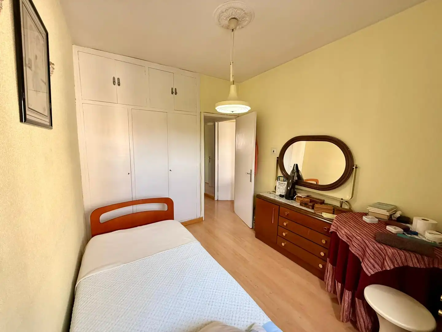 Bedroom of Flat for sale in Madrid  with Heating, Terrace and Furnished