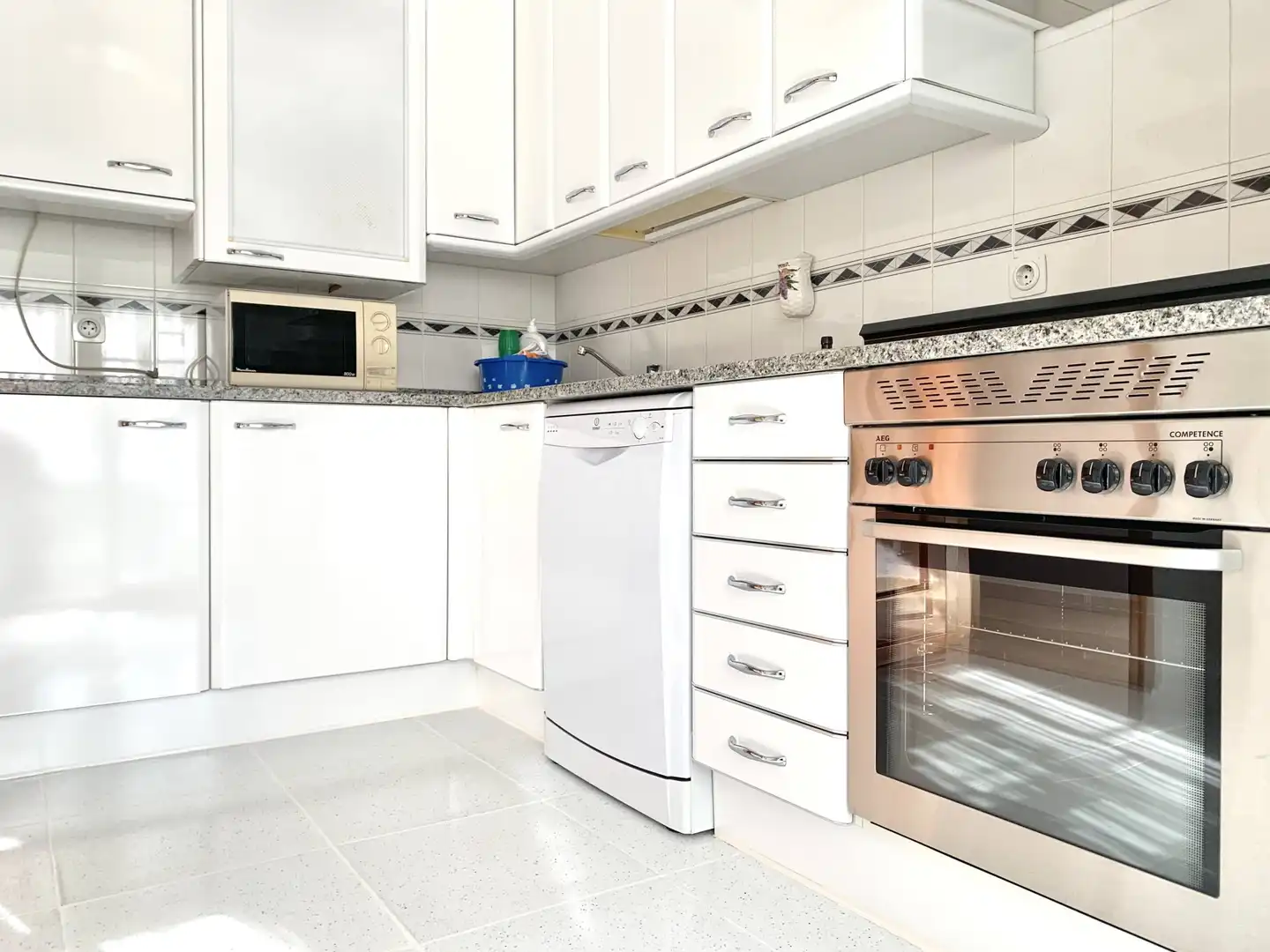 Cocina de Casa adosada de alquiler en Alcobendas con Aire acondicionado, Calefacción y Terraza
