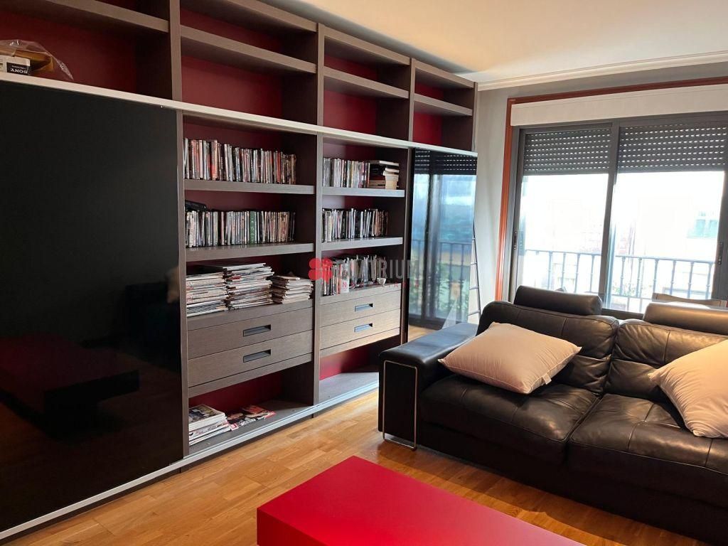 Living room of Flat to rent in Vigo   with Heating