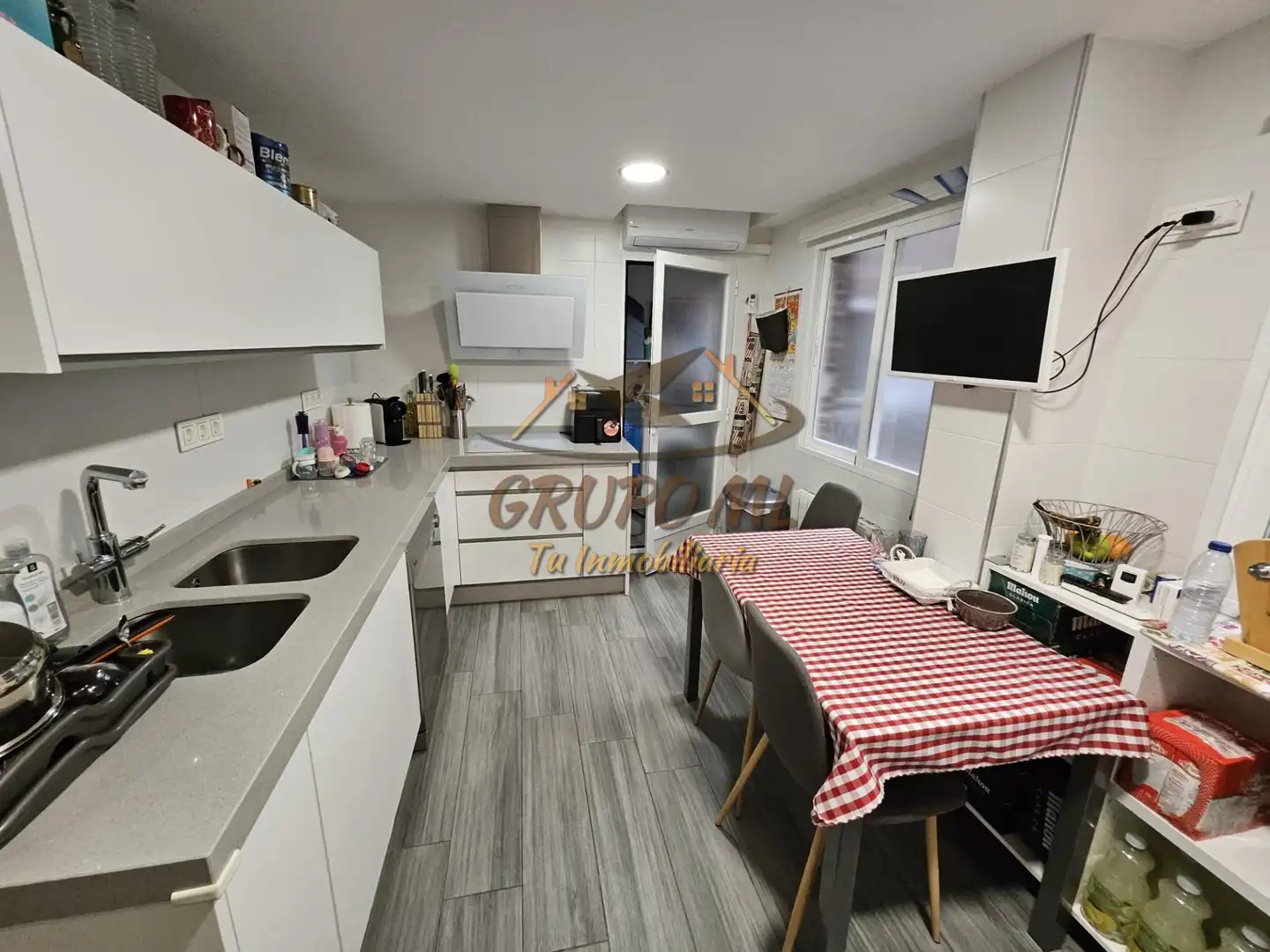 Cuina de Pis en venda en Jaén amb Aire condicionat, Calefacció i Terrassa