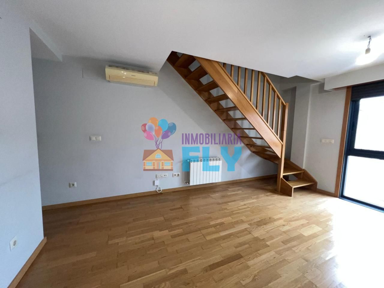 Duplex for rent in Ourense Capital   with Heating and Storage room