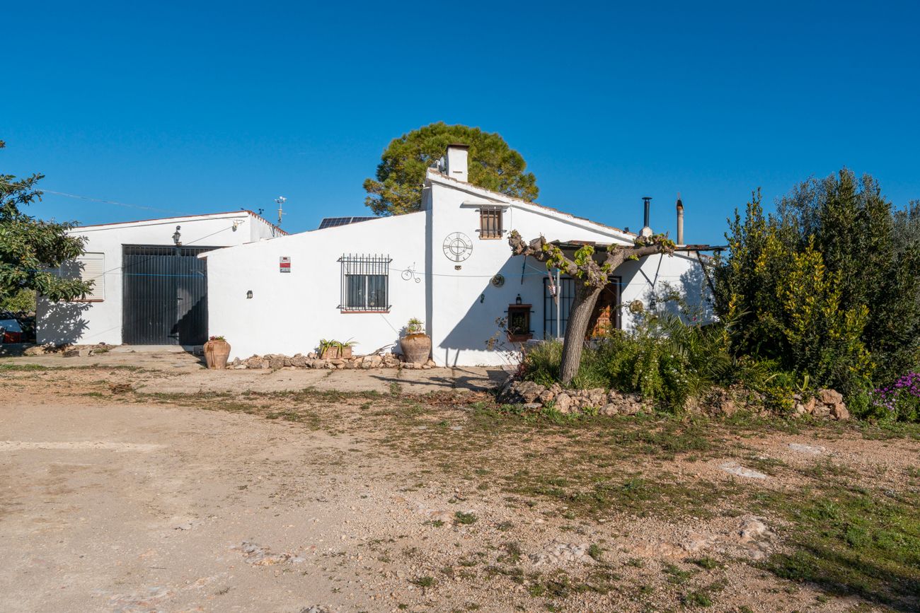 Vista exterior de Finca rústica en venda en Roquetes amb Moblat