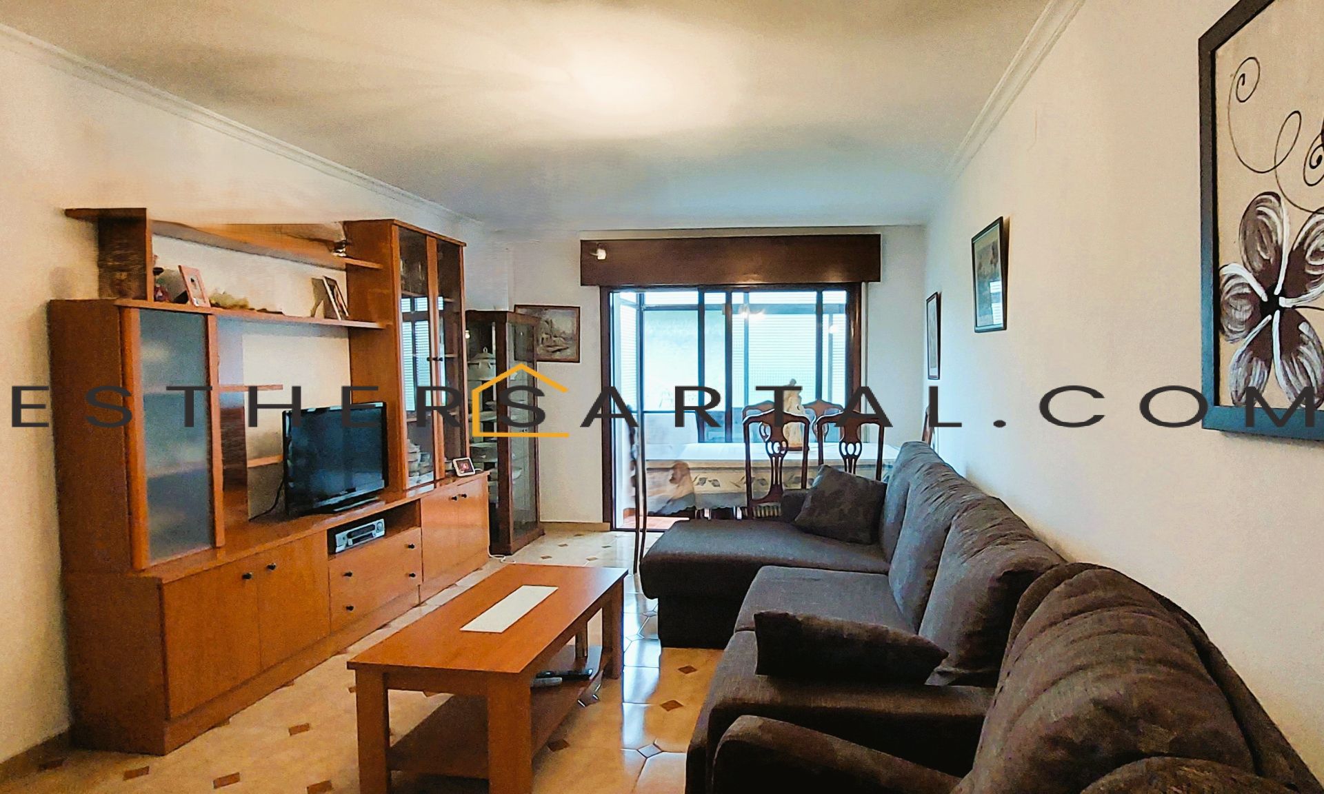 Sala d'estar de Pis en venda en Pontevedra Capital  amb Calefacció, Terrassa i Moblat