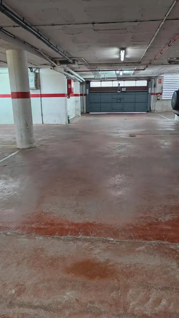 Parkplatz von Wohnung zum Verkauf in Cunit mit Klimaanlage, Heizung und Terrasse