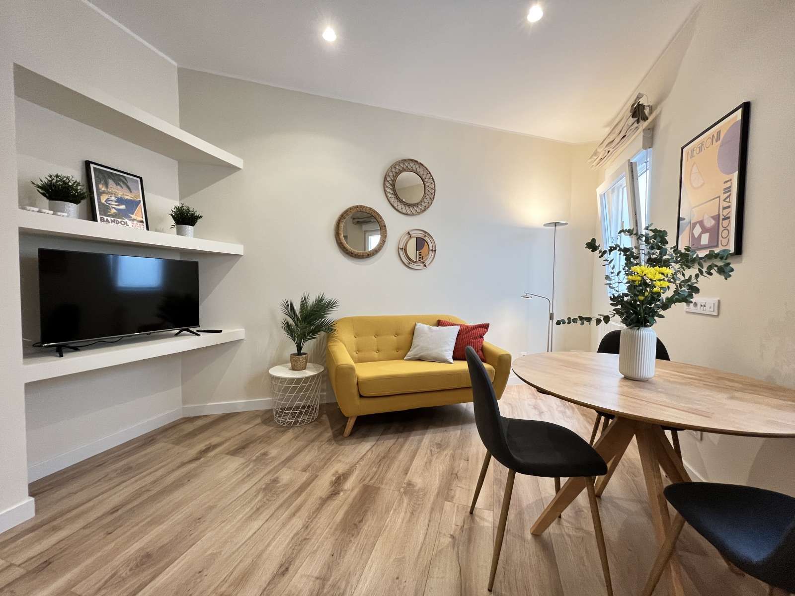 Sala d'estar de Apartament per a compartir en  Madrid Capital amb Aire condicionat, Calefacció i Terrassa