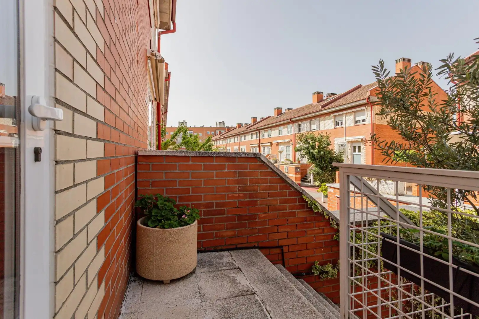 Terraza de Casa adosada en venta en Tres Cantos con Calefacción, Jardín privado y Terraza