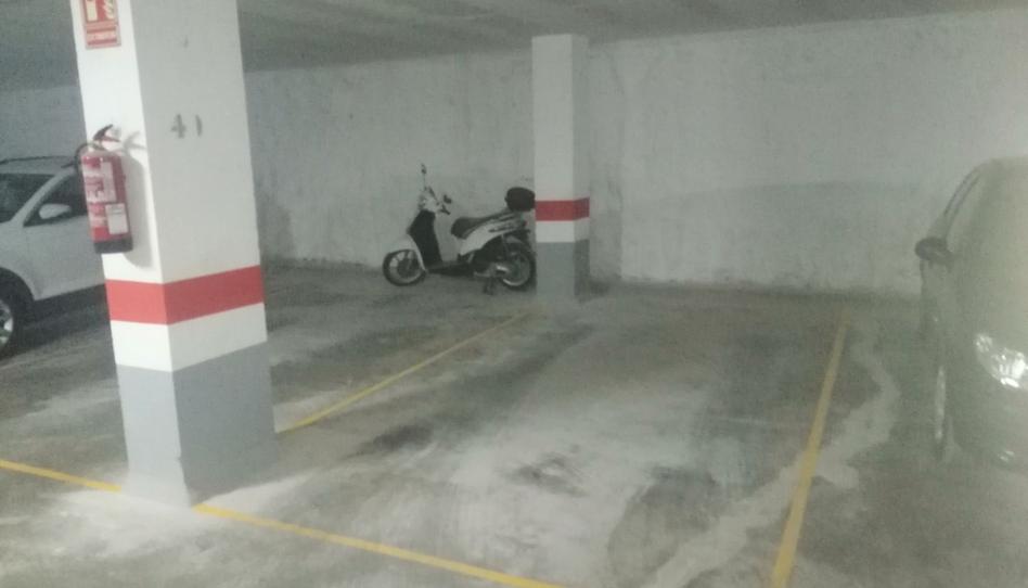 Foto 1 de Garatge de lloguer a Calle de la Constitución, 12, Cuarte de Huerva, Zaragoza