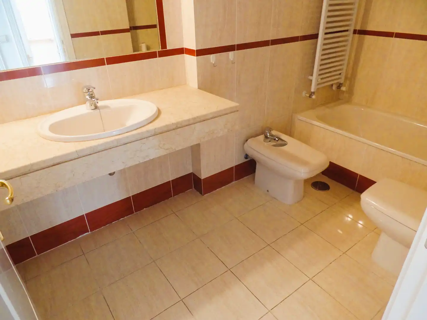 Baño de Piso en venta en Madrid con Aire acondicionado, Calefacción y Parquet