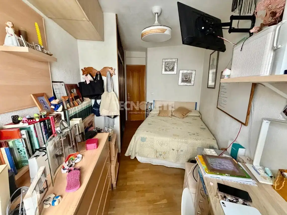 Habitación de Piso en venta en Madrid con Aire acondicionado, Calefacción y Terraza