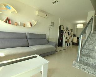 Sala d'estar de Dúplex en venda en Badajoz Capital amb Aire condicionat, Calefacció i Parquet