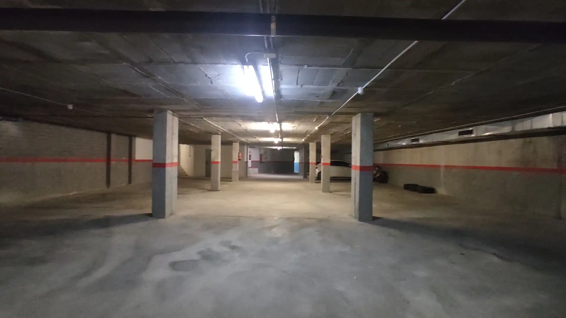 Parkplatz von Garage zum Verkauf in El Vendrell