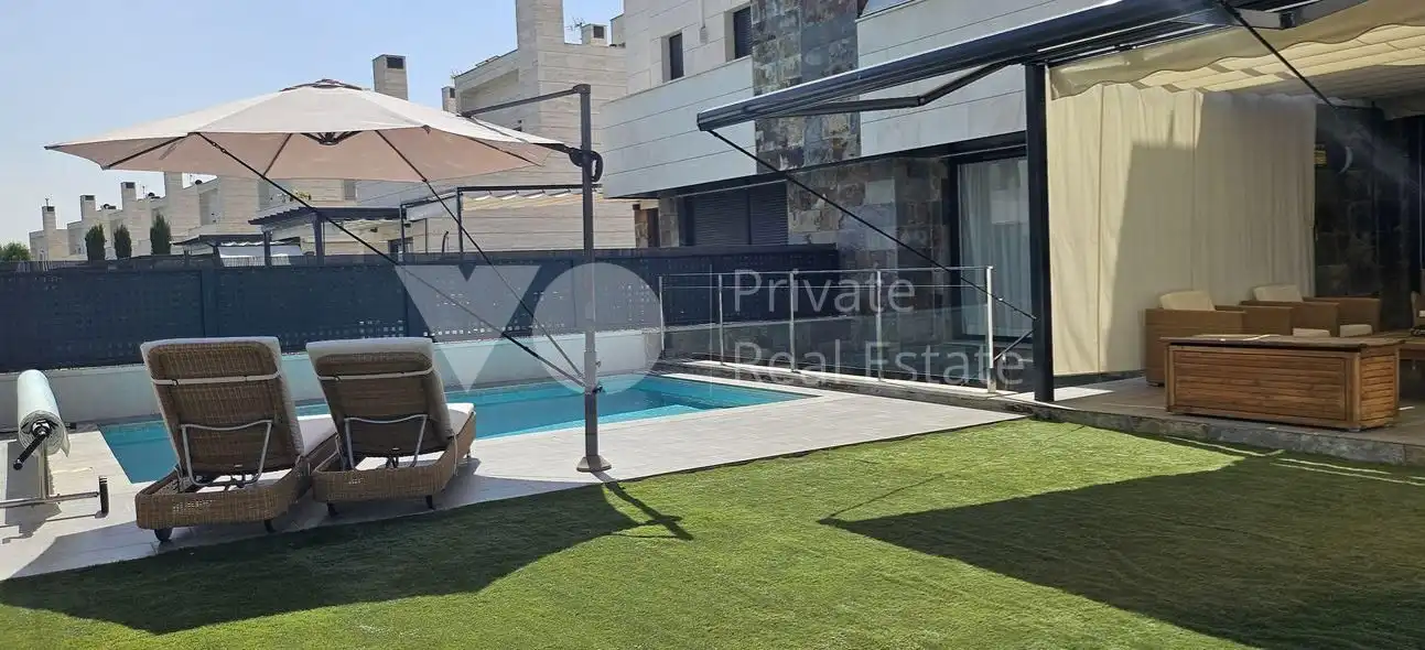 Haus mit Pool zum Verkauf in Villanueva de la Cañada ciudad, imagen 3