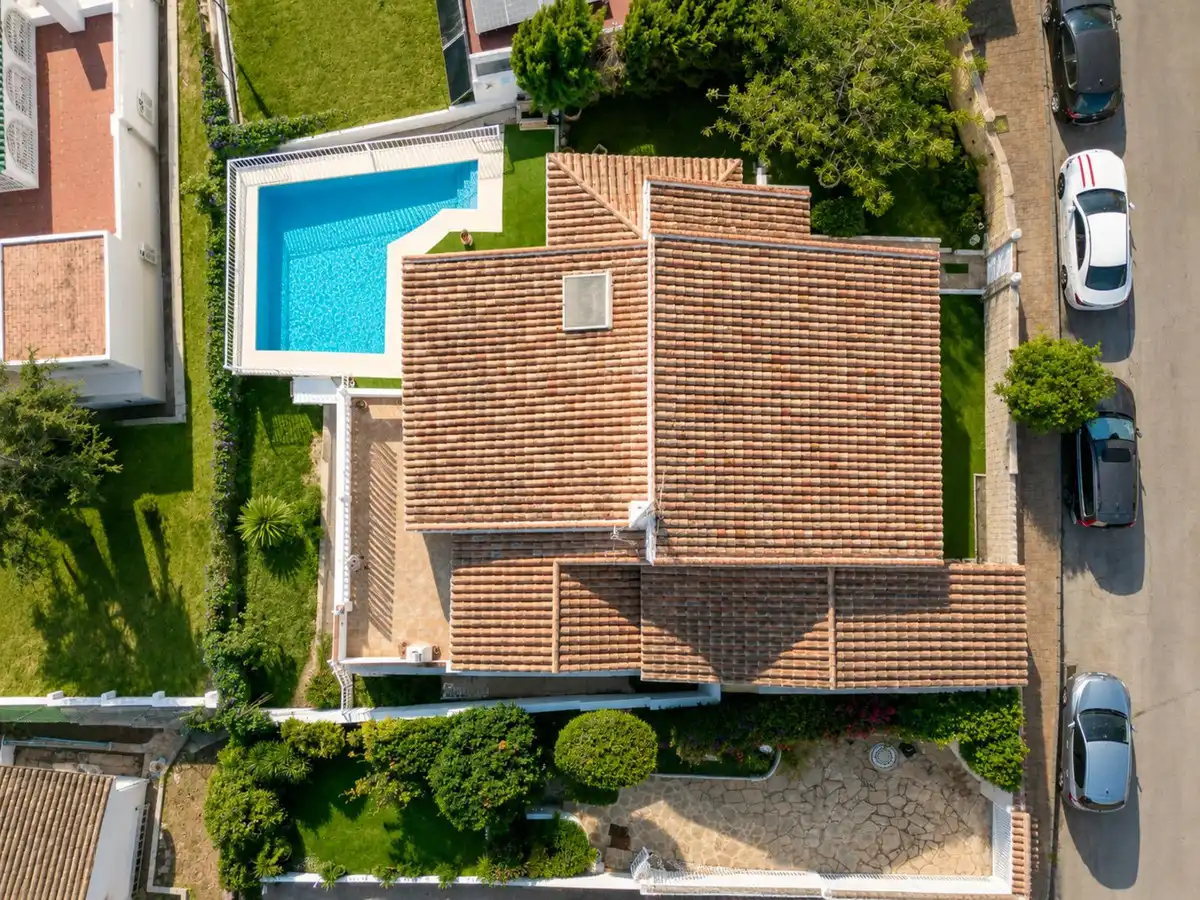 Jardí de Casa adosada en venda en Estepona amb Aire condicionat, Terrassa i Traster