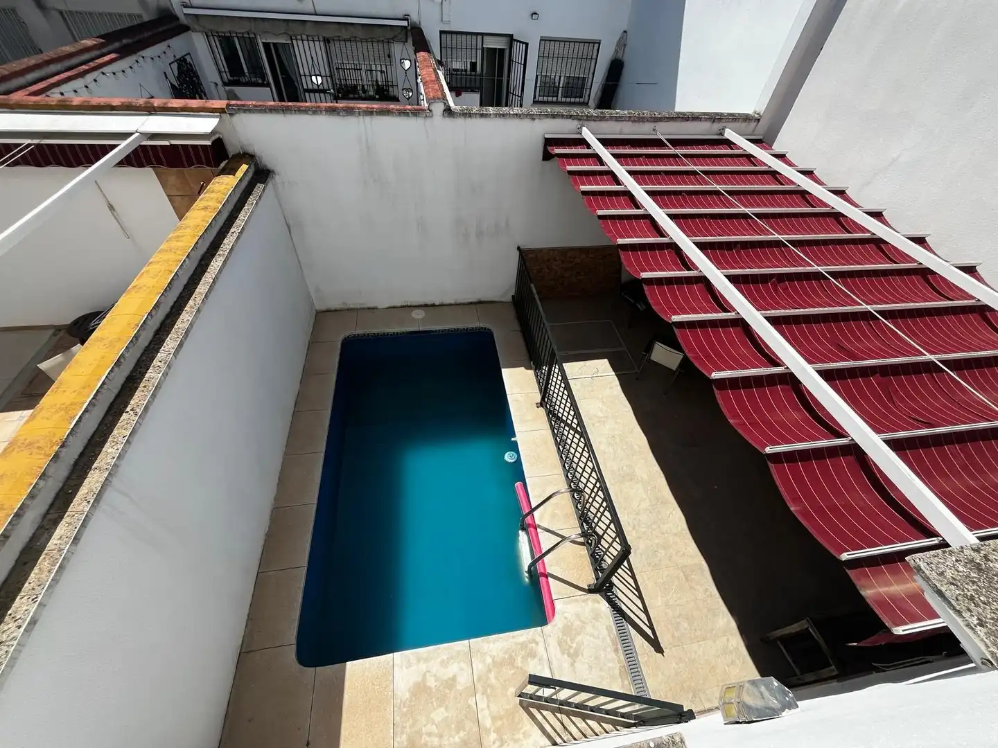 Swimming pool of Detached homes for sale in Córdoba  with Air Conditioner, Heating and Swimming Pool
