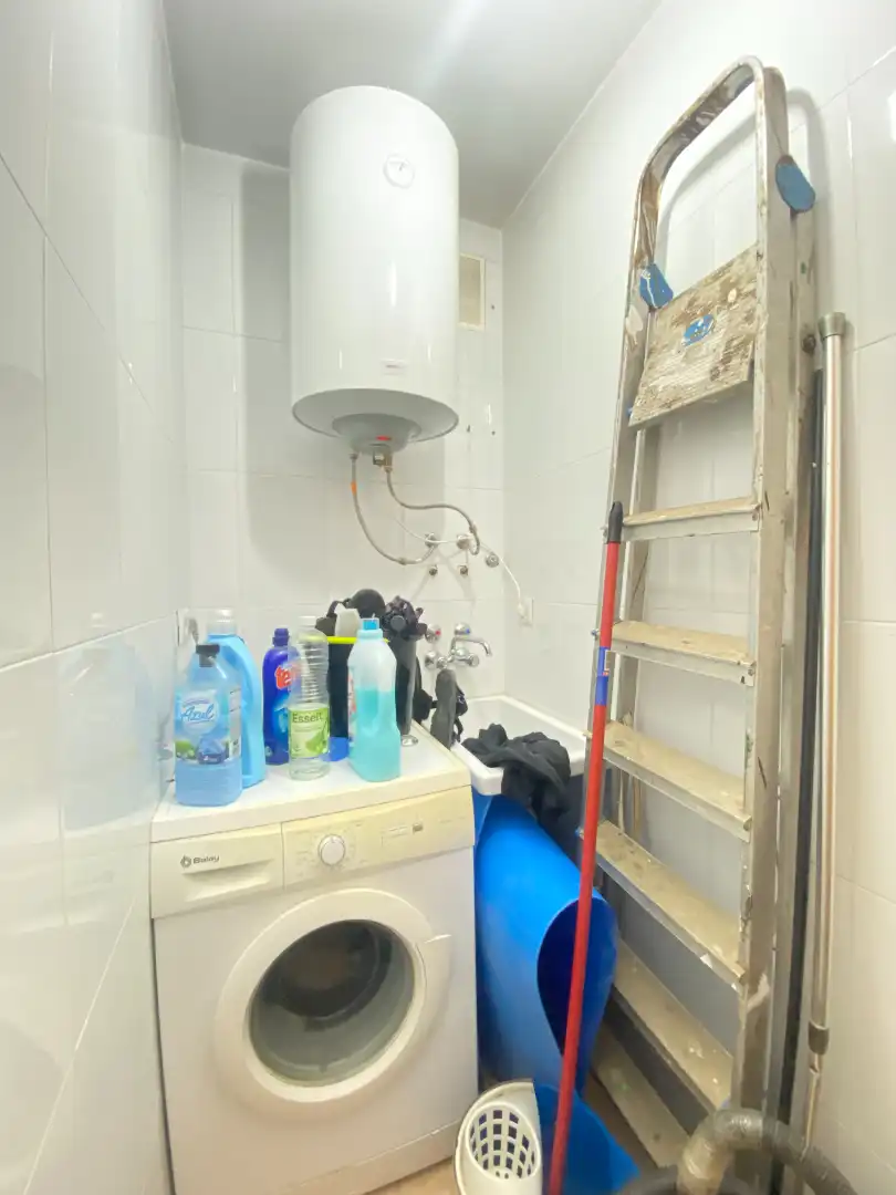 Bany de Apartament en venda en Águilas amb Moblat, Forn i Rentadora