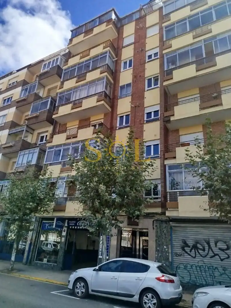 Appartement avec ascenseur à louer à Calle Pendón de Baeza