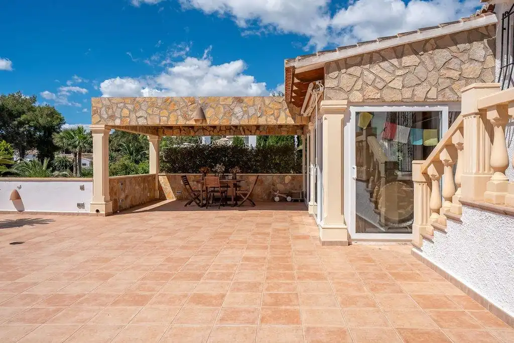 Terrace of Houses for sale in Jávea / Xàbia  with Air Conditioner, Heating and Private garden