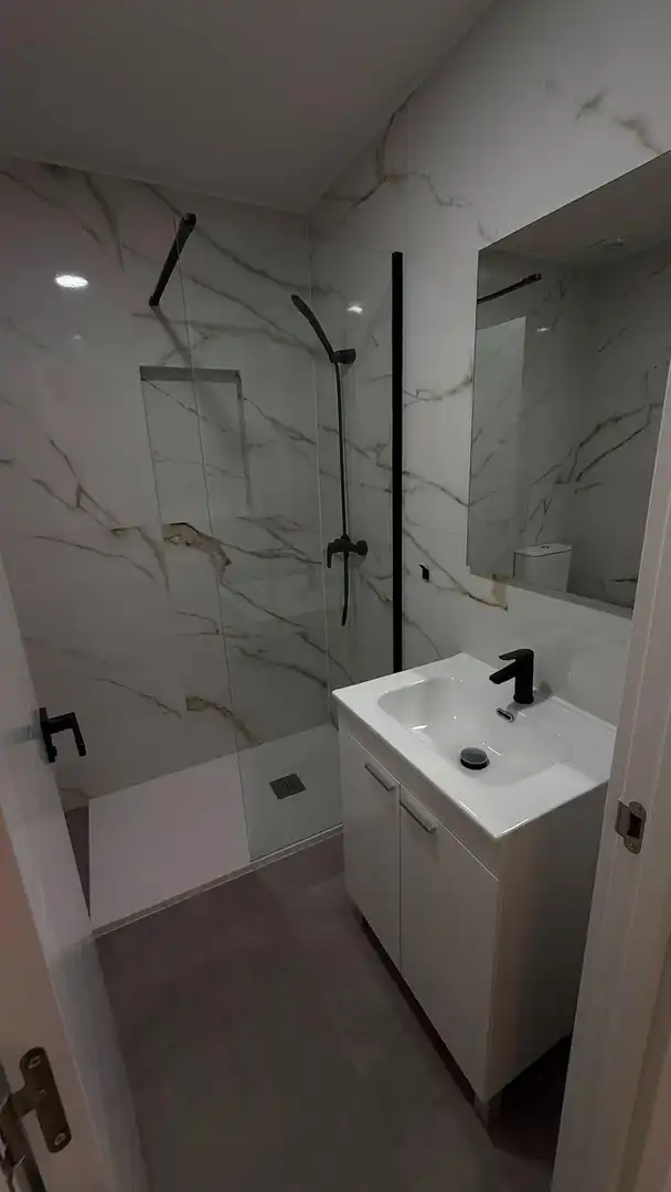 Bathroom of Houses for sale in Torrejón de Ardoz  with Air Conditioner and Furnished