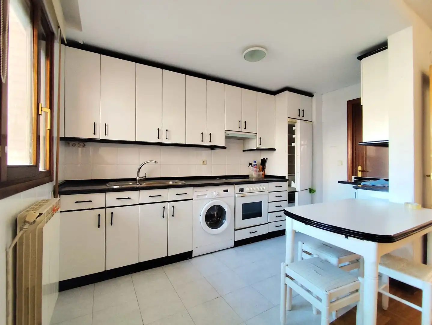 Cocina de Piso en venta en Arnedillo con Calefacción, Terraza y Trastero