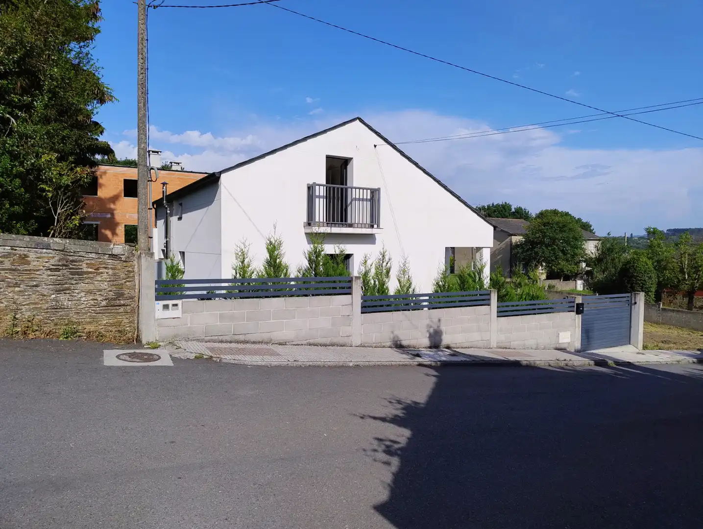 Vista exterior de Casa o chalet en venta en Begonte con Calefacción, Jardín privado y Parquet