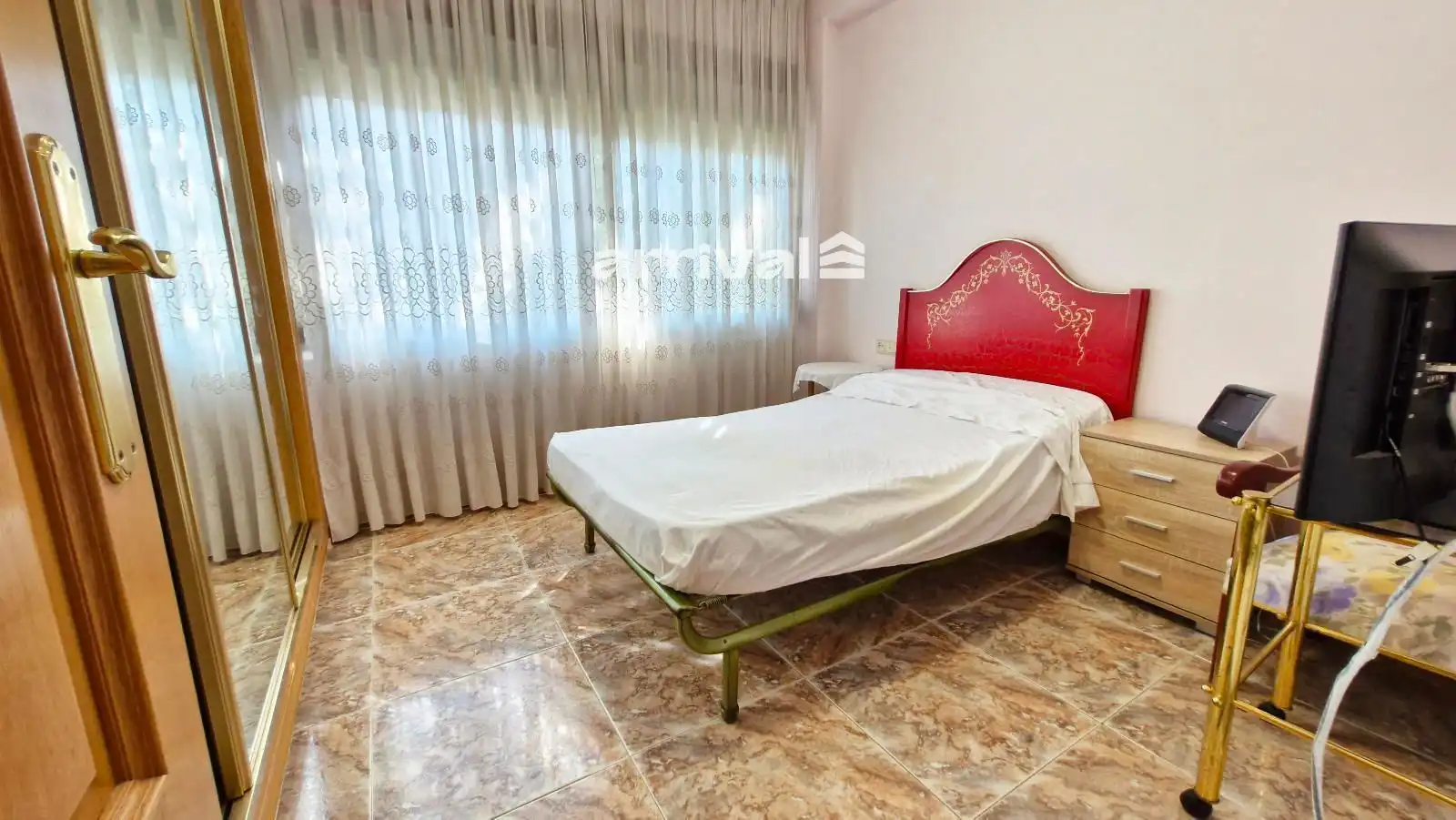 Habitación de Casa o chalet en venta en Paterna con Aire acondicionado, Jardín privado y Terraza