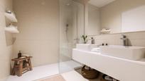 Bathroom of Attic for sale in Estepona  with Air Conditioner and Terrace