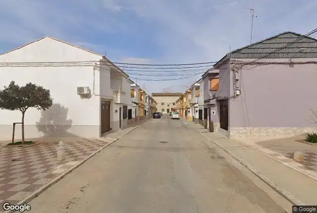 Xalet en venda a CL LIRIO