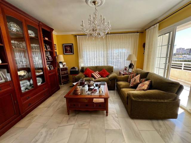 Piso en Venta en Carranque - Haza Cuevas