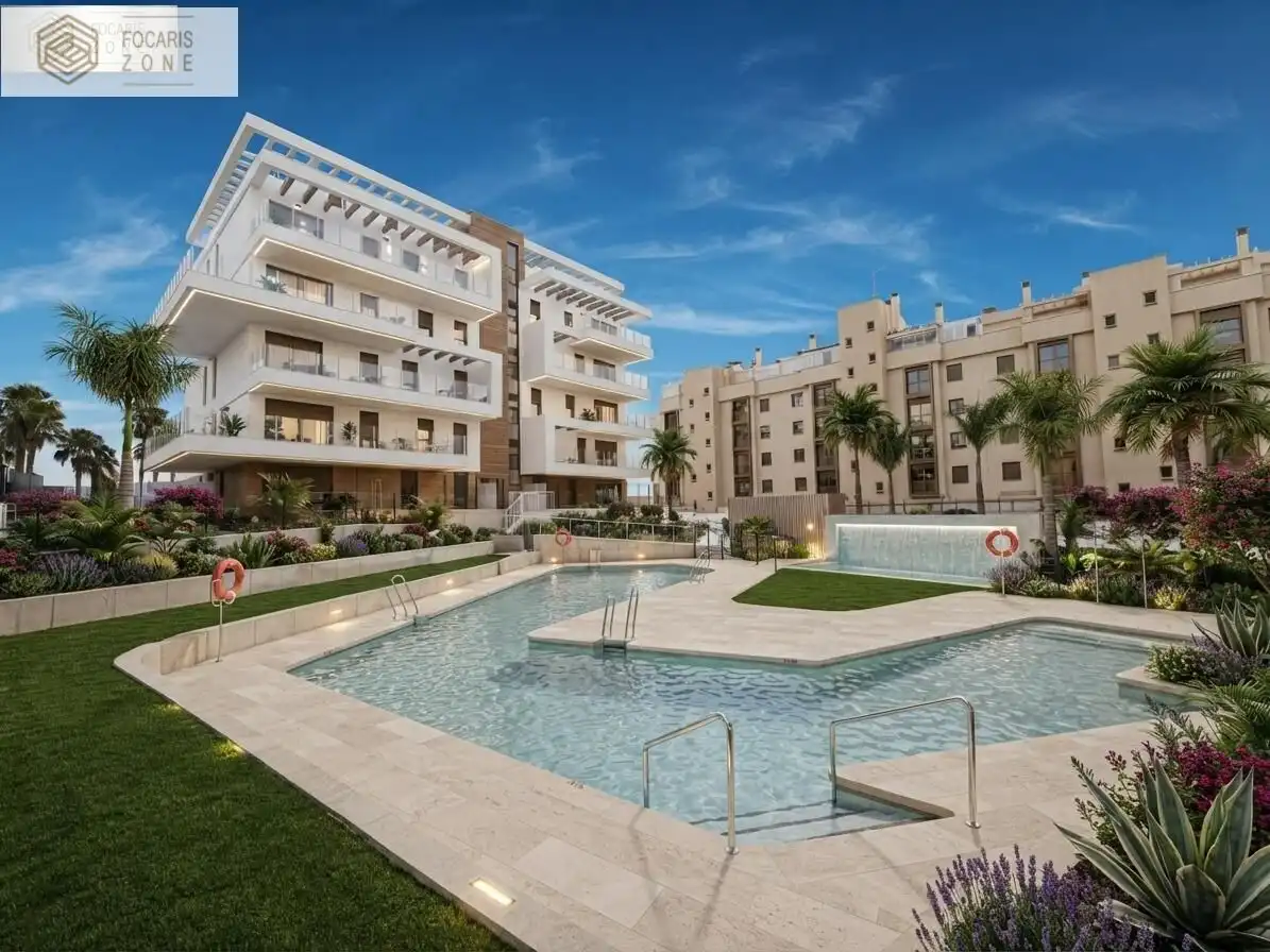 Swimming pool of Ground floor for rent in Torremolinos  with Air Conditioner, Heating and Private garden