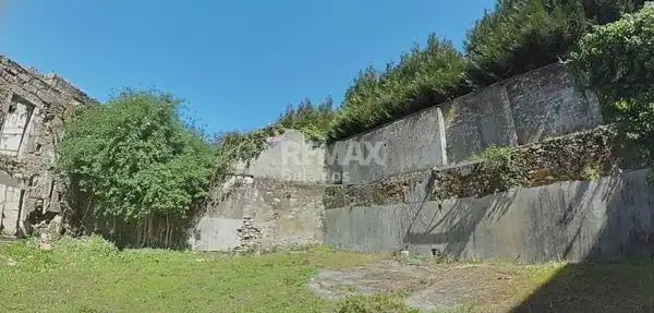 Casa o chalet en venta en Pontevedra Capital  con Jardín privado