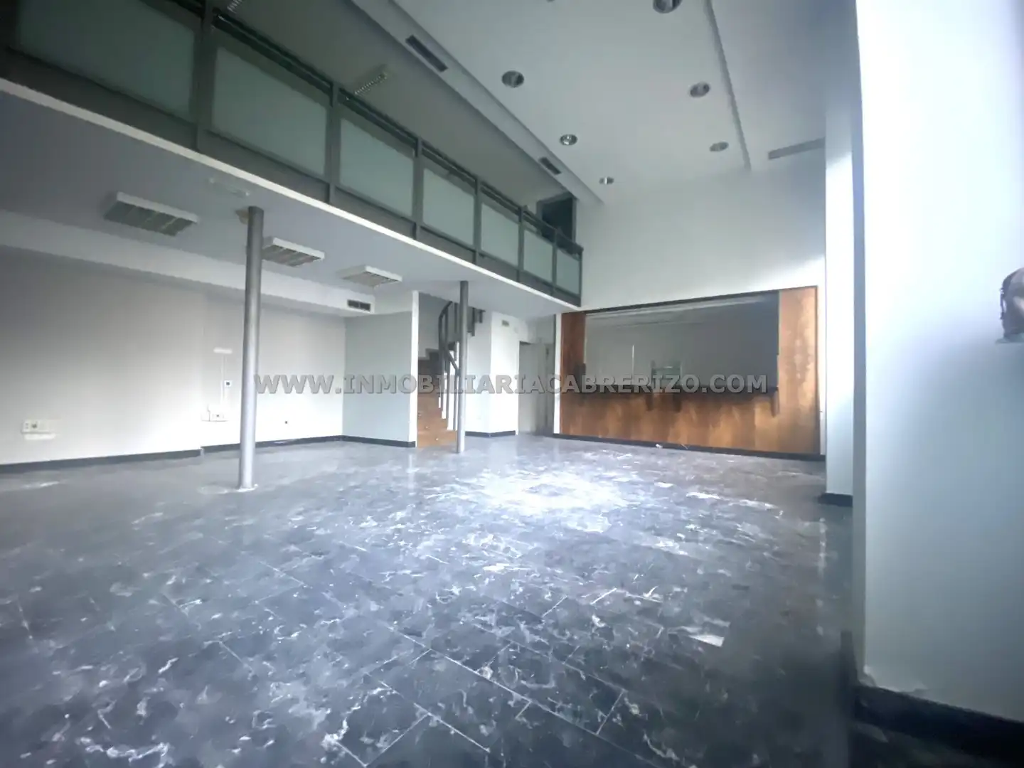 Business premises for sale in Calle de San Esteban, imagen 3
