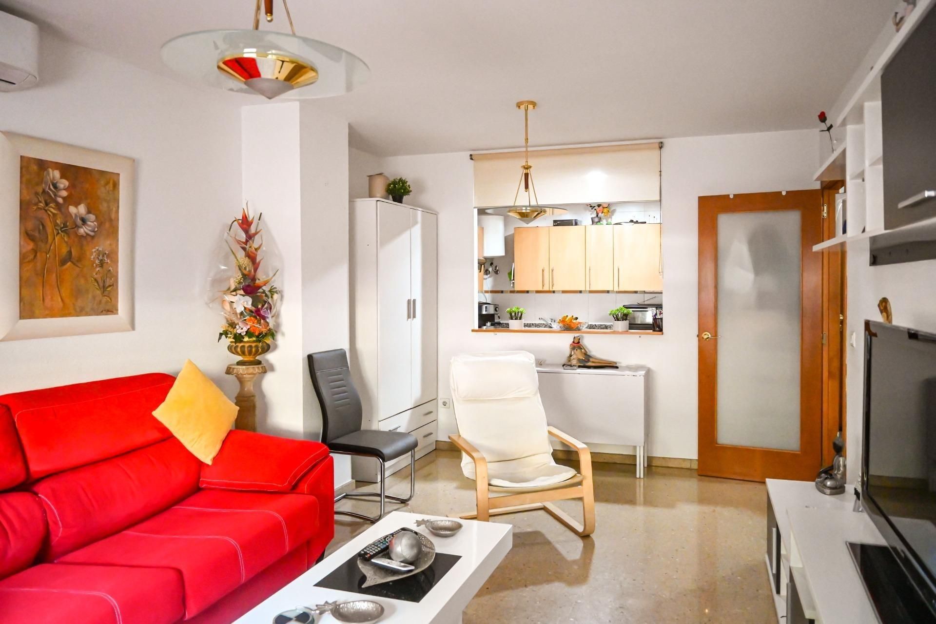 Sala de estar de Piso de alquiler en Xirivella con Aire acondicionado, Calefacción y Trastero