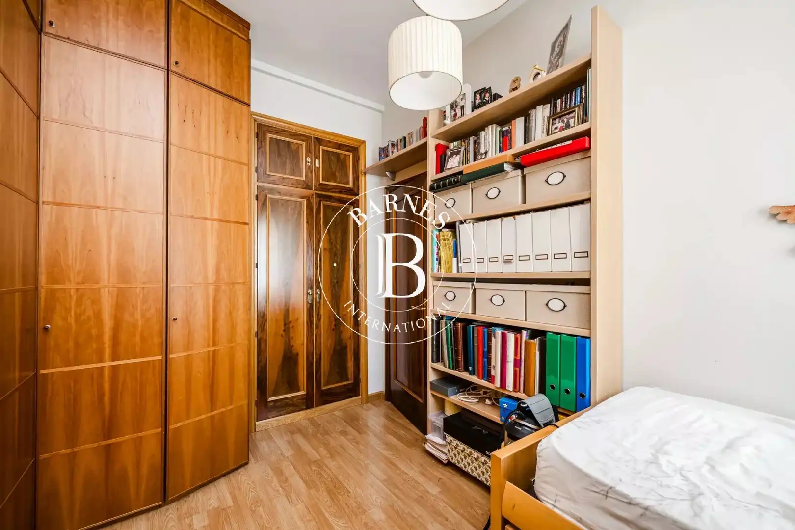 Habitación de Piso en venta en Madrid con Calefacción