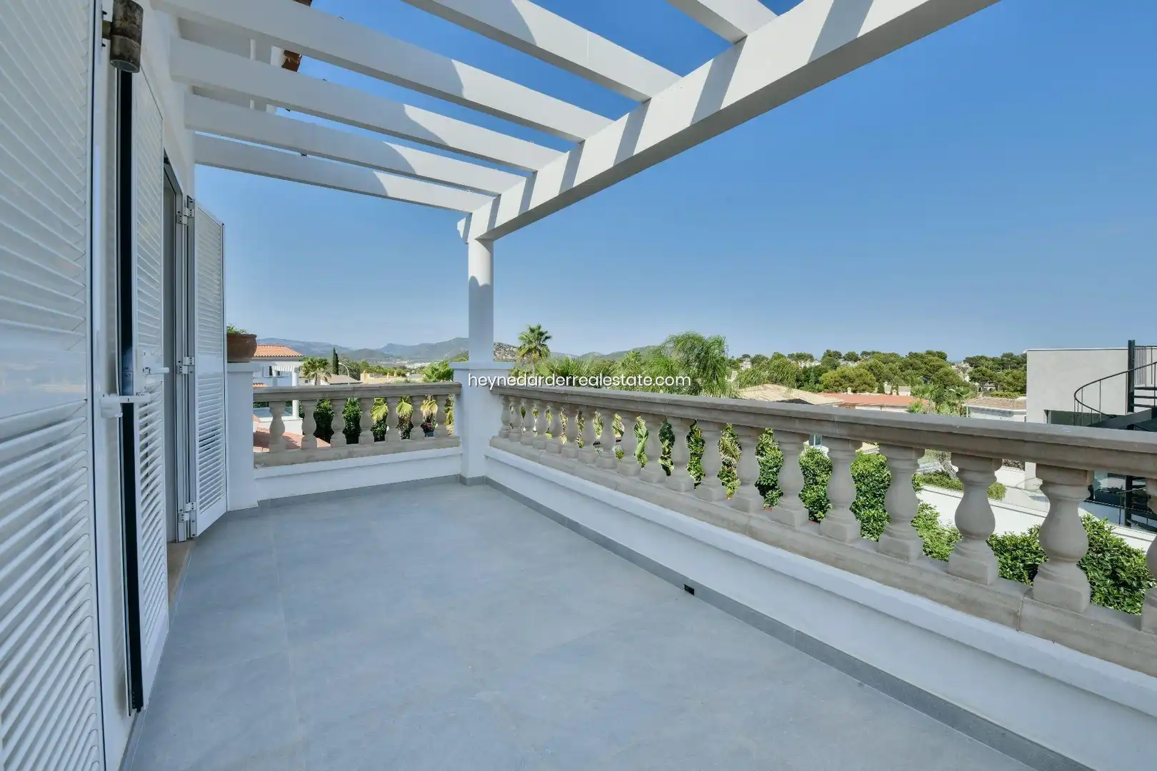 Terrace of Houses for sale in Calvià  with Air Conditioner, Private garden and Storage room