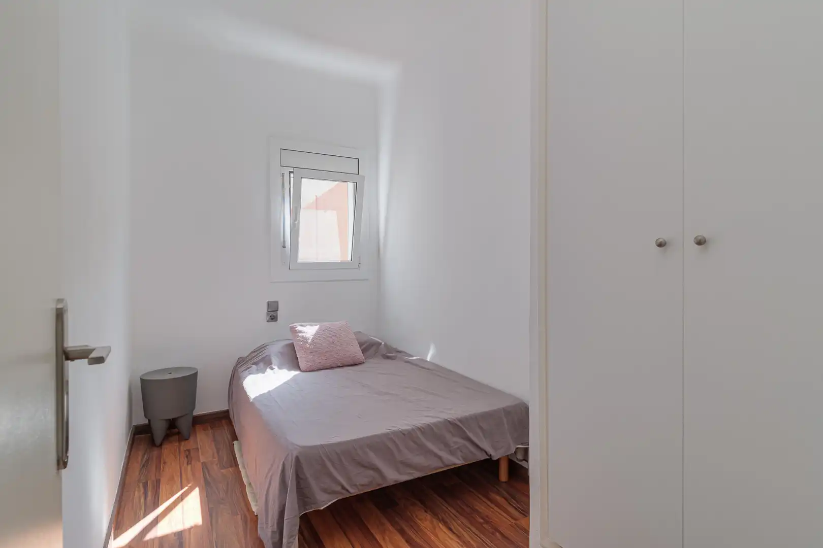 Habitación de Piso en venta en Pineda de Mar con Calefacción, Balcón y Piscina comunitaria