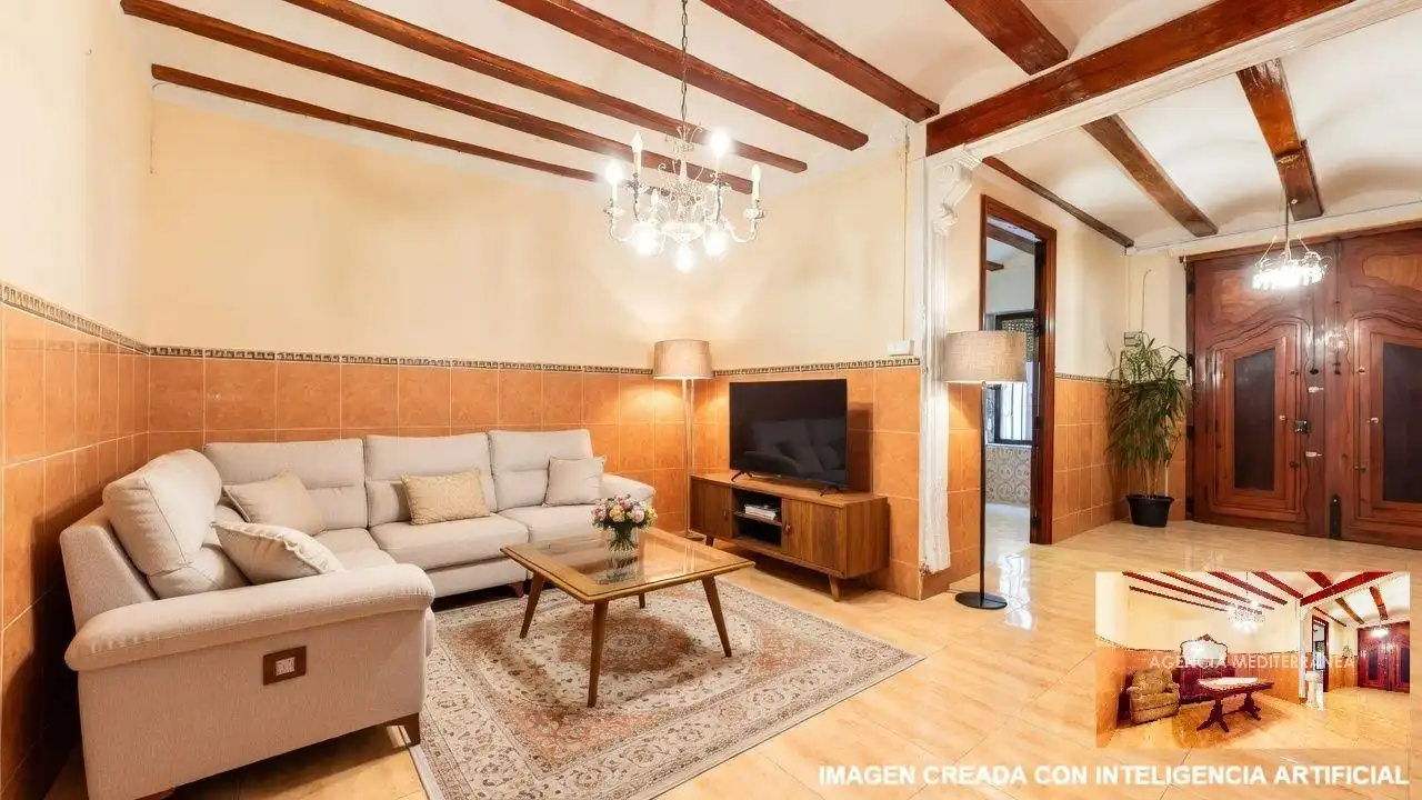 Casa amb terrassa en venda a Alcàsser