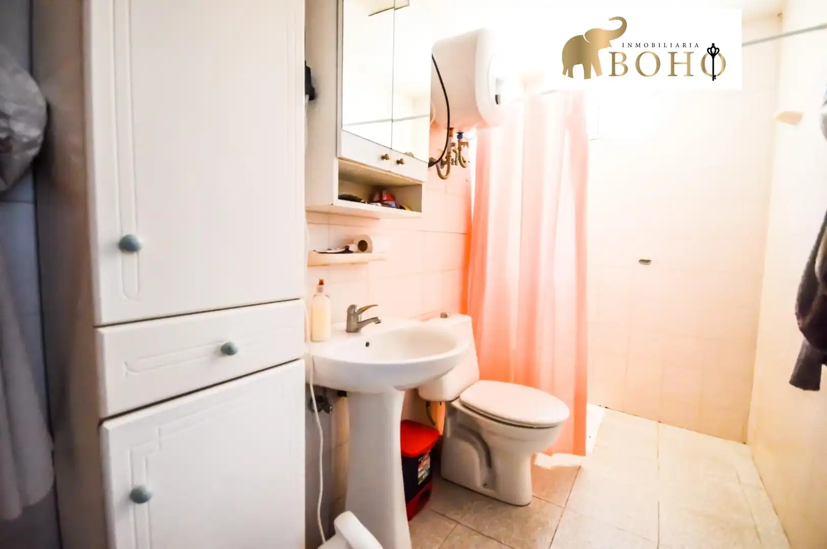 Baño de Local en venta en Gádor con Aire acondicionado