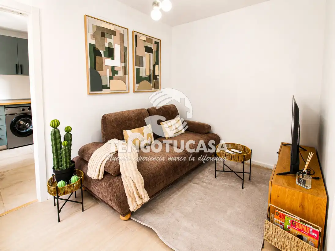 Wohnzimmer von Wohnung zum Verkauf in Madrid mit Klimaanlage, Möbliert und Ofen