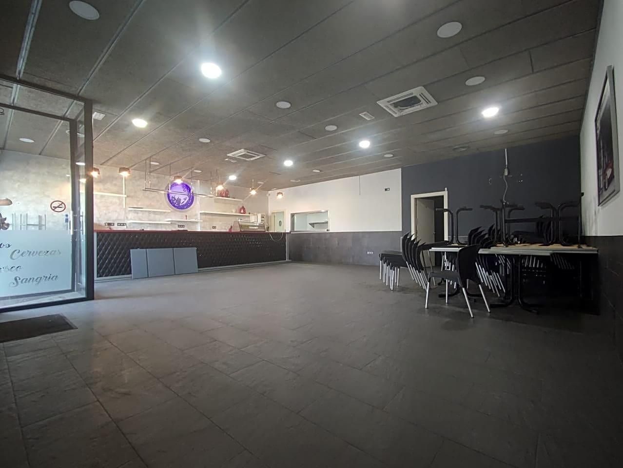 Geschaftsraum zum verkauf in Montmeló mit Klimaanlage