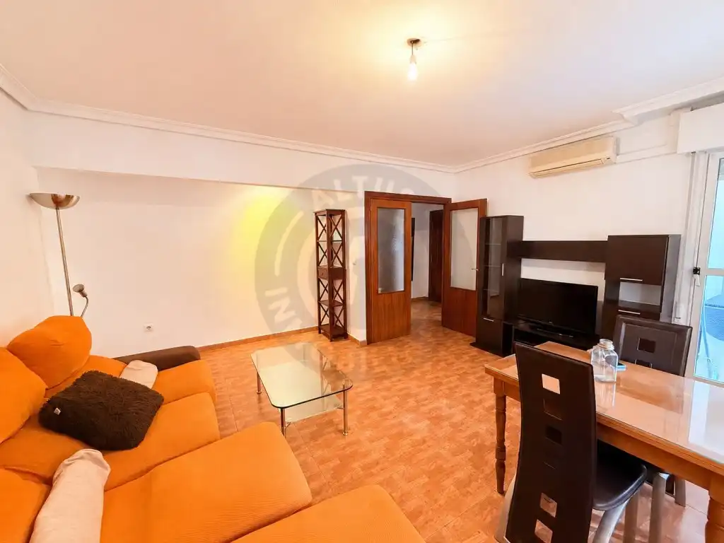Living room of Flat for sale in Cáceres  with Air Conditioner, Terrace and Furnished