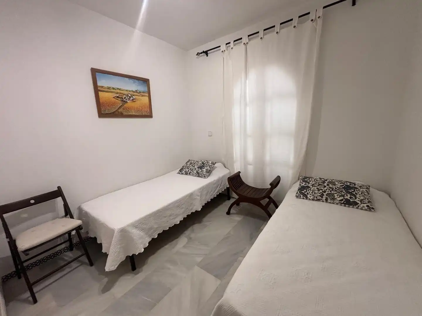 Dormitori de Casa adosada en venda en Chiclana de la Frontera amb Jardí privat i Piscina comunitària
