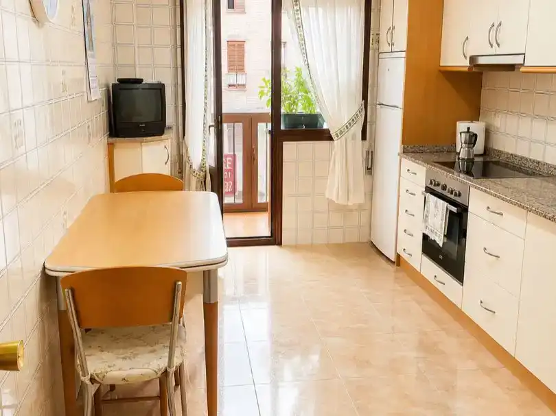 Cuina de Pis en venda en Viana amb Balcó